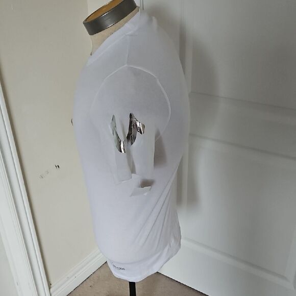 True Religion White Short Sleeve Tee - Picture 4 of 16